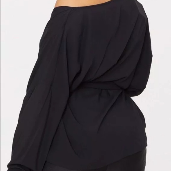 Plus Prettylittlething shirt - Picture 3 of 3